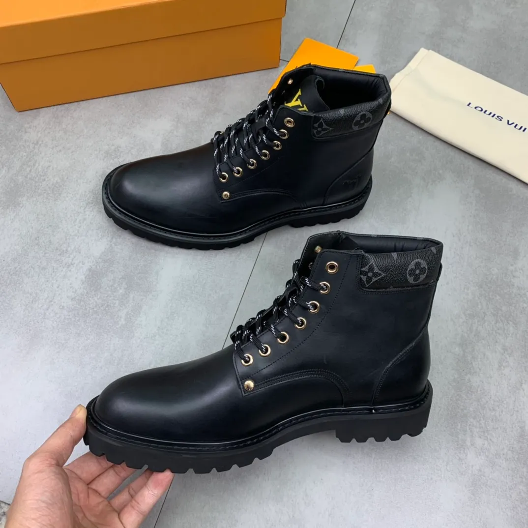 Men's men's shoes 💰P620💰【New】🆘Water-dyed cow lining LV Louis Vuitton business high-top leather shoes, made of original imported Italian 🇮🇹 calfskin, full cowhide lining, carefully handmade by professional shoemakers, the original version is specially designed for wear-resistant outsole. Standard code 38-44 3⃣️color🉑️choice